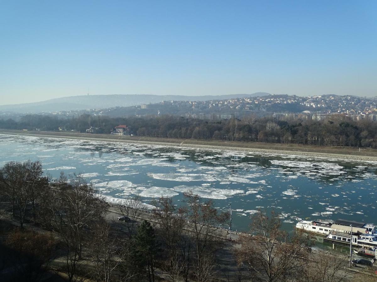 68кв.м 2, 1 баня Апартамент
 в 13. Уйлипотварош - Андялфълд - Маргитсигет Будапеща Екстериор снимка